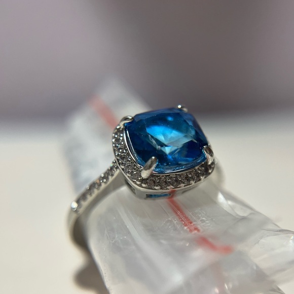 Bomb Party Jewelry - Simple is Best Size 8 Ring Azure Bi Color Tourmaline Rhodium Plated MSRP $88